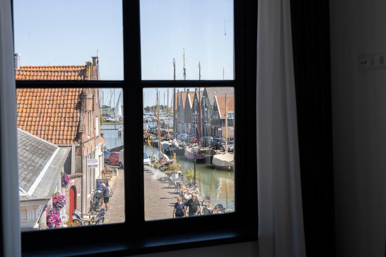 Hotel En Stadscafe De Dam L Hotel Monnickendam Eksteriør billede